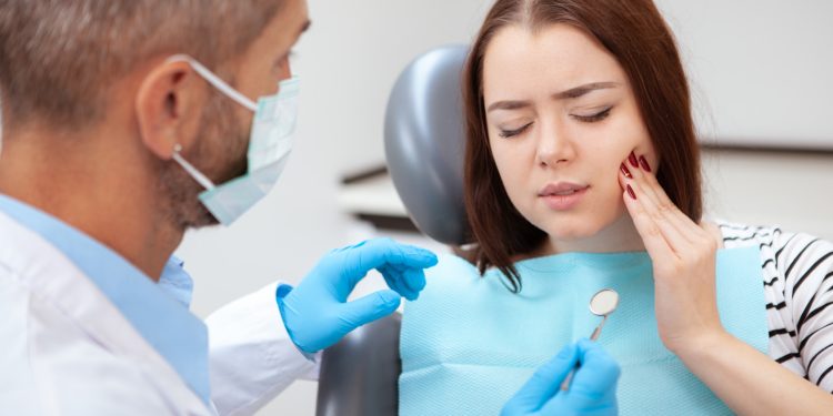 How To Handle A Dental Emergency With Help From Your Family Dentist