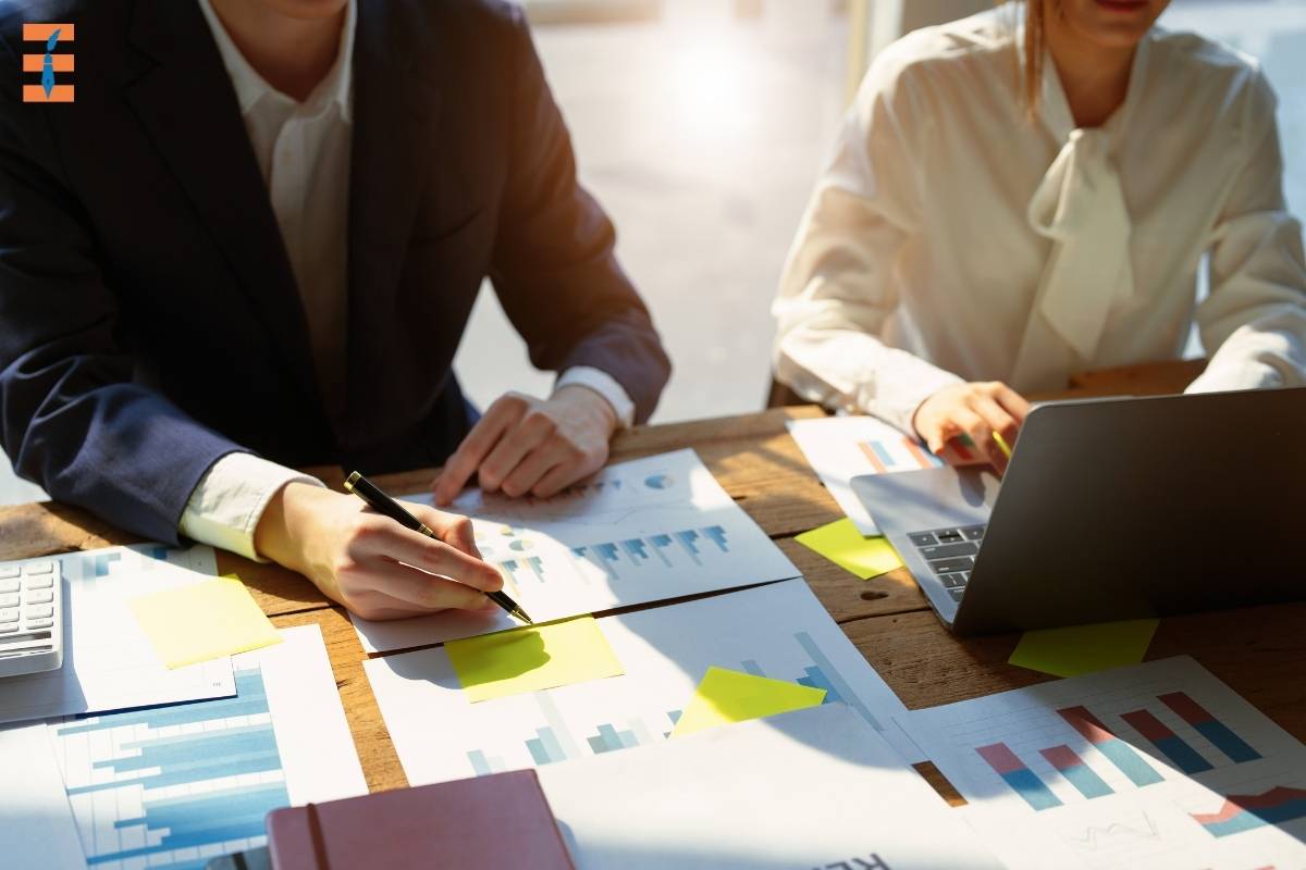 Certified Public Accountants And Their Role In Building Financial Narratives For Boards