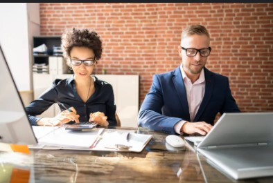 How Certified Public Accountants Assist With Cross Border Tax Compliance